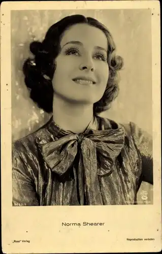 Ak Schauspielerin Norma Shearer, Portrait