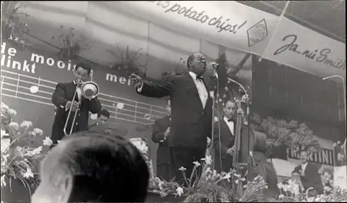 Foto Jazzmusiker, Louis Armstrong All Stars, Auftritt in Amsterdam