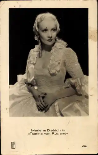 Ak Schauspielerin Marlene Dietrich, Portrait aus Die Zarin von Russland
