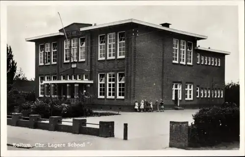 Ak Kollum Kollumerland en Nieuwkruisland Friesland Niederlande, Chr. Lagere School