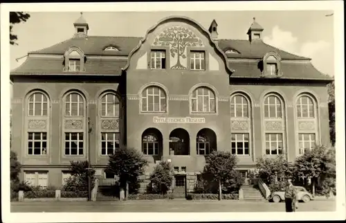 Ak Jena in Thüringen, Friedrich-Schiller-Universität, Phyletisches Museum, Außenansicht