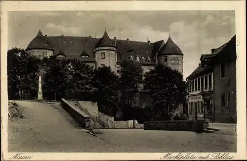 Ak Nossen in Sachsen, Marktplatz mit Schloss