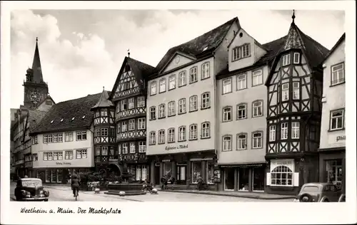 Ak Wertheim am Main, Blick auf den Marktplatz, Fachwerkhäuser