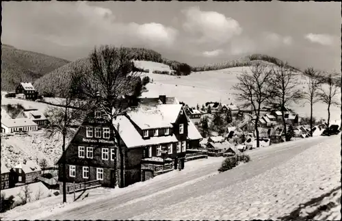 Ak Schwalefeld Willingen Upland Waldeck, Berghaus Püttmann, Winteransicht