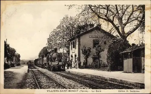 Ak Villiers Saint Benoit Yonne, Bahnhof, Gleisseite, Dampflok