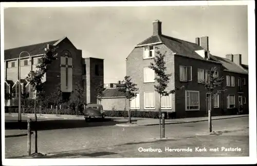 Ak Oostburg Zeeland, Hervormde Kerk met Pastorie