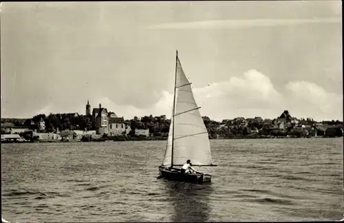 Ak Seeburg Mansfelder Land, Schloss, Dorf am Süßen See, Segelpartie