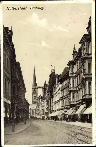 Ak Halberstadt am Harz, Breiteweg, Geschäfte, Kirche
