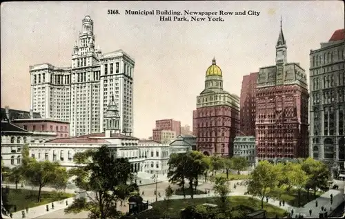 Ak Manhattan New York City USA, Municipal Building, Newspaper Row and City Hall Park