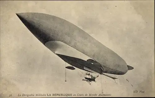Ak Dirigéable militaire La République, Französisches Luftschiff