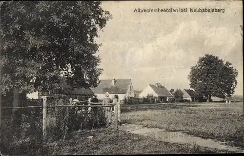 Ak Berlin Zehlendorf Wannsee Albrechts Teerofen bei Neubabelsberg, Gasthaus Vier Eichen, Gartenlokal