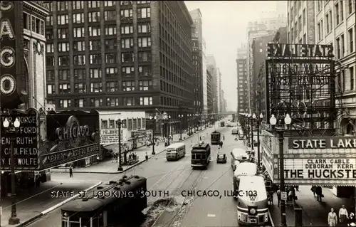 Ak Chicago Illinois USA, State Street looking South, Straßenbahnen