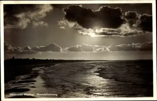 Ak Międzyzdroje Misdroy Pommern, Abendstimmung, Strand