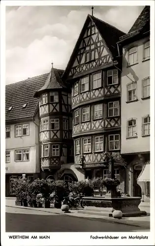 Ak Wertheim am Main, Fachwerkhäuser am Marktplatz