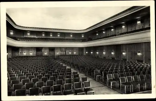 Ak Leuna an der Saale, Leuna-Werke Walter Ulbricht, Feierabendhaus, Großer Theatersaal