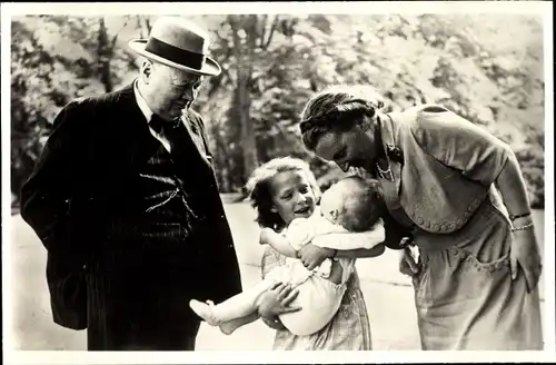 Ak Juliana der Niederlande, Winston Churchill, Paleis Soestdijk 1948