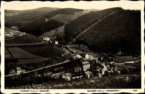 Ak Sankt Joachimsthal Region Karlsbad, Blick auf die Stadt und den Keilberg