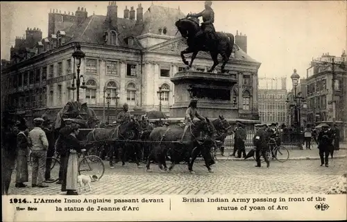 Ak Orléans Loiret, British Indian Army passing in front of the statue of Joan of Arc