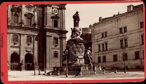 Foto Salzburg in Österreich, Domplatz, Denkmal, 1887