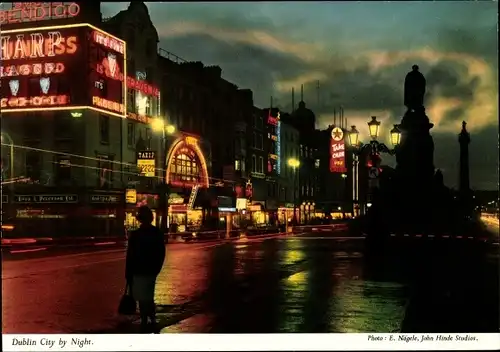 Ak Dublin Irland, O'Connell Street by Night, Leuchtreklame