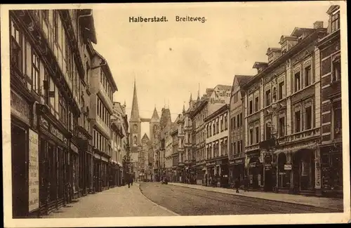 Ak Halberstadt am Harz, Breiteweg, Geschäfte