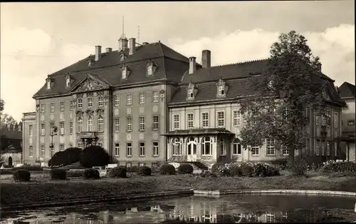 Ak Brandis in Sachsen, Pflege- und Feierabendheim, Teich