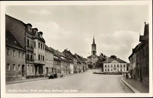 Ak Hartha in Sachsen, Markt mit altem Rathaus und Kirche