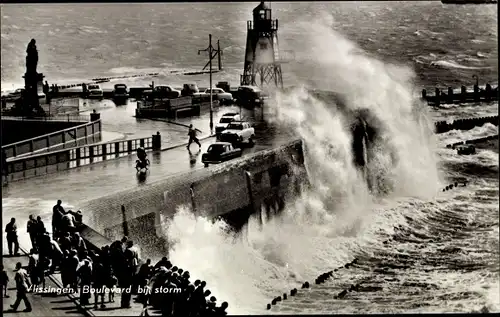 Ak Vlissingen Zeeland Niederlande, Boulevard bij storm