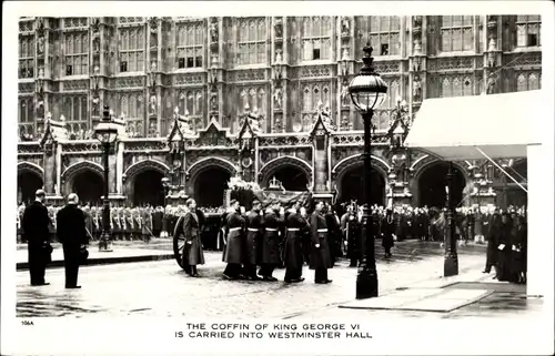 Ak Westminster London City, Westminster Hall, The Coffin of King George VI
