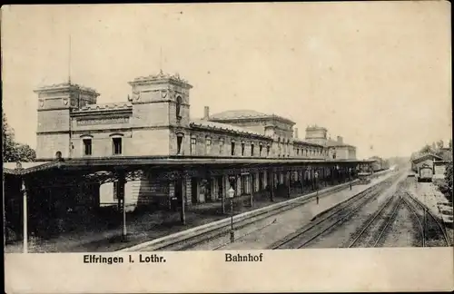 Ak Avricourt Elfringen Lothringen Moselle, Bahnhof, Gleisseite