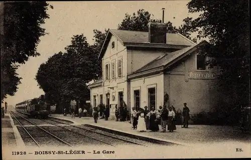 Ak Boissy St. Léger Val de Marne, La Gare, Bahnhof, Gleisseite, Dampflokomotive