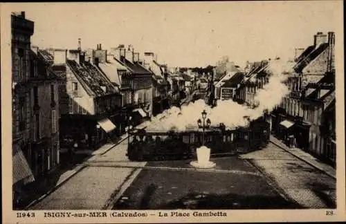 Ak Isigny sur Mer Calvados, La Place Gambetta, Straßenbahn