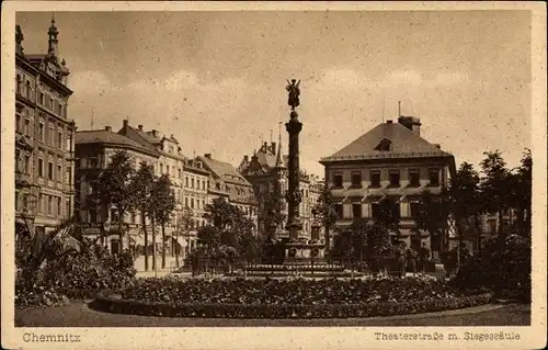 Ak Chemnitz in Sachsen, Theaterstraße mit Siegessäule