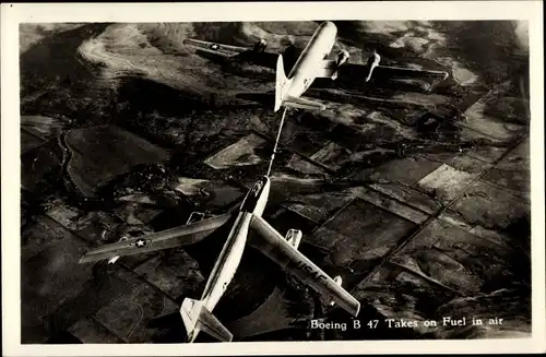 Ak Boein B 47 Takes on Fuel in air, KC 97A Stratofreighter