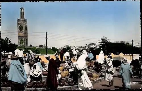Ak Tanger Marokko, Marchands de poteries au Grand Socco