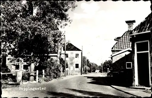 Ak Poppingawier Boarnsterhim Friesland Niederlande, Straßenpartie