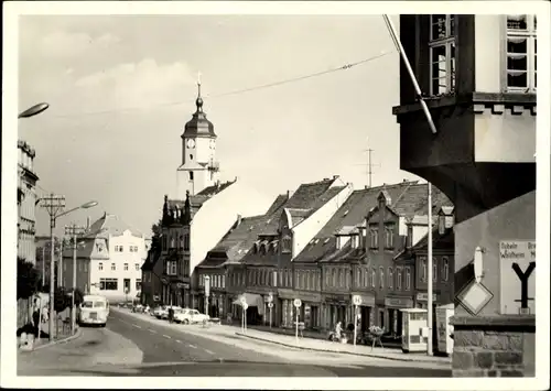 Ak Nossen, Straßenpartie, Turm, Fahrzeuge