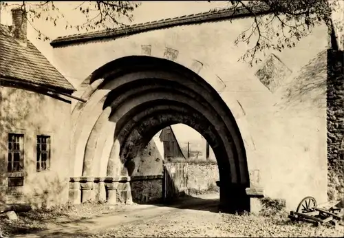 Ak Alt Zella Nossen, Kloster Altzella, Romanisches Klosterportal