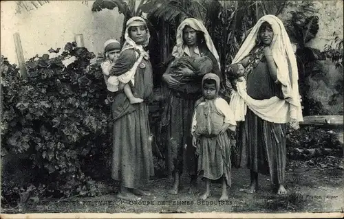 Ak Algerien, Groupe de Femmes Bedouines