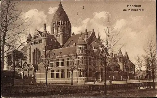 Ak Haarlem Nordholland Niederlande, de Kathedraal