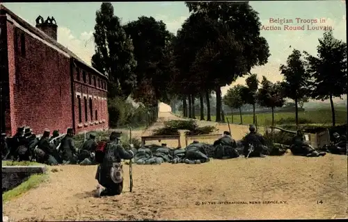 Ak Louvain Leuven Flämisch Brabant, Belgian Troops in Action, belgische Soldaten