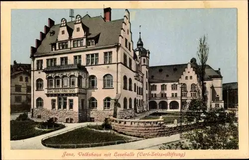 Ak Jena in Thüringen, Volkshaus mit Lesehalle, Carl-Zeiss-Stiftung, Außenansicht