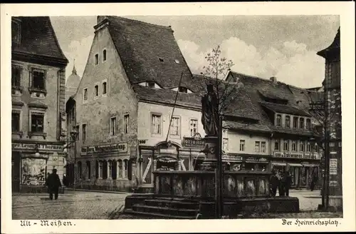 Ak Meißen in Sachsen, Brunnen auf dem Heinrichsplatz, Alt-Meißen