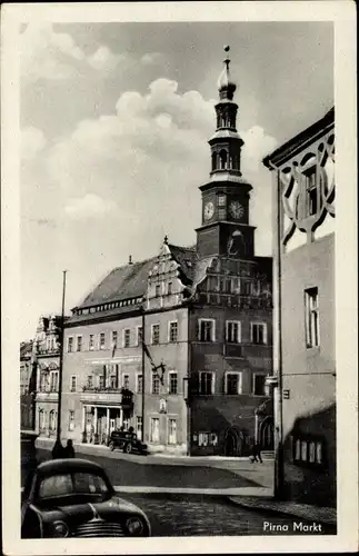 Ak Pirna an der Elbe, Marktplatz, Rathaus, Straßenpartie