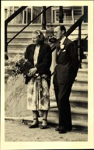 Foto Ak Königin Juliana der Niederlande, Prinz Bernhard