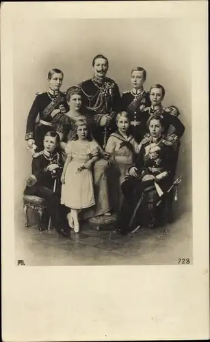 Ak Kaiser Wilhelm II., Kaiserin Auguste Viktoria, Portrait mit Familie