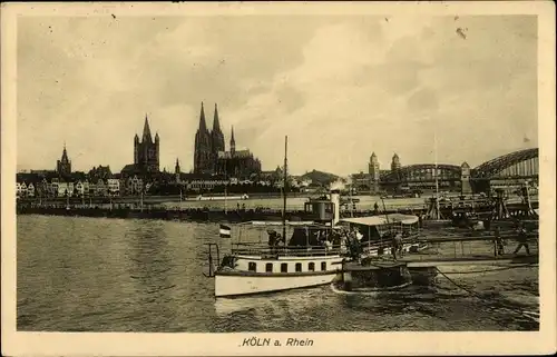 Ak Köln am Rhein, Dampfer am Anleger, Dom, Stadt