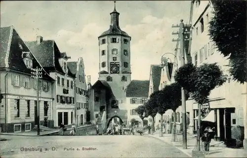 Ak Günzburg an der Donau Schwaben, Partie am Stadttor