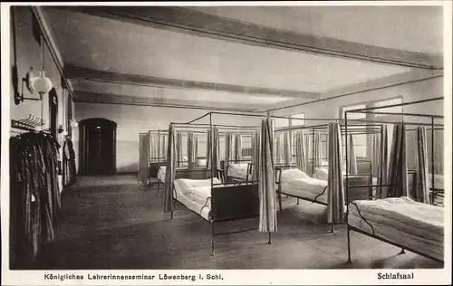 Ak Lwówek Śląski Löwenberg Schlesien, Kgl. Lehrerinnenseminar, Schlafsaal