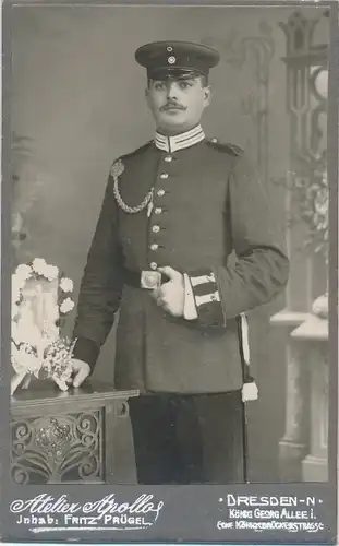 CdV Foto Porträt Deutscher Soldat, Kaiserreich, Schützenschnur, Fotograf Apollo, F Prügel, Dresden